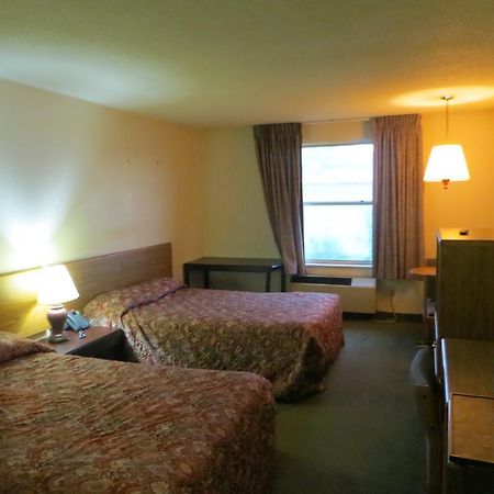 Hollywood Inn & Suites Gurnee Ngoại thất bức ảnh